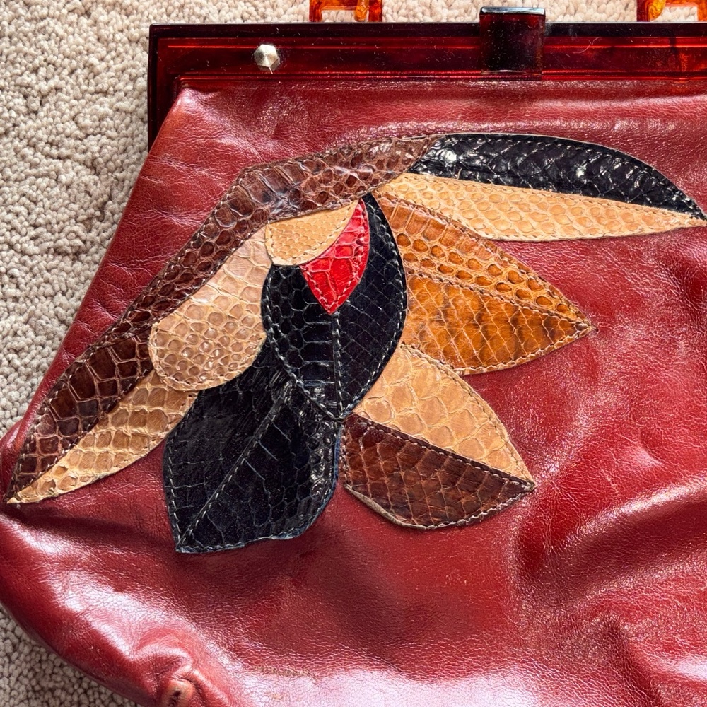 Vintage Leather Purse with "Alligator" Skin Applique - Picture 4 of 7